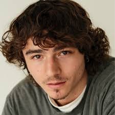 Introducing the Cast of Mud, and what the critics are saying! Our leading  man: George Oates as Lloyd “Playing Mae's not-brother, George Oates brought  an unsettling, almost animalistic quality to Lloyd, his