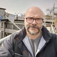 2300+ profili “Eddy The”