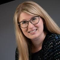 Erin Pechacek's Instagram, Twitter & Facebook