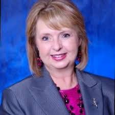 Deena Durham's Instagram, Twitter & Facebook