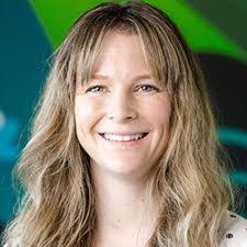 Jennifer Jean's Instagram, Twitter & Facebook