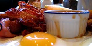 There are 320 rooms in the property. Brunch Stuttgart Oubruncher Com