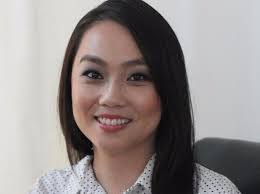 Pachia Vang's Instagram, Twitter & Facebook