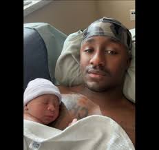 01/01/2026 a king was born… Damon L Mack III 🤴🏾 Surprise everybody !!  Happy New Year!!