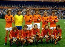 Holland Team Group At The 1978 World Cup Final Soccer Team Photos Football Squads Football Team Pictures