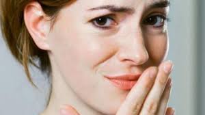 Kimi zaman kızartma kokusu kimi zaman da yanık kokusu evin her tarafına sindi balık pişirdikten sonra evdeki balık kokusu nasıl gider, sinen balık kokusundan nasıl kurtulabilirim diyenler için evladiyelik pratik bilgiler burada. Elden Et Kokusu Nasil Cikar Saglik Haberleri