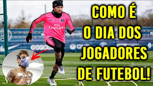 Você quer ser um jogador de futebol profissional? Como E O Dia Na Vida De Um Jogador De Futebol Quer Ser Jogador Assista O Video Youtube