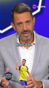 Grande Vini por eso en las buenas y malas siempre contigo, cada persona es  como es, nos puede gustar o no pero el corazón y la humildad no se  hace......SE NACE...gracias Vini