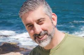 The Guest List" Station Fire Doc Stirs Memories For Former Newsman