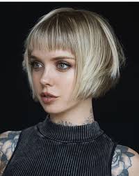 Pin Von Ines Beckert Auf Frisuren Frisuren Kurzhaarschnitte Styling Kurzes Haar