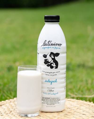 O Leite Integral Leitíssimo tem sabor de qualidade e origem 100%  controlada. 🤍🥛