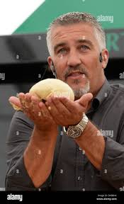 Celebrity baker hi-res stock photography and images