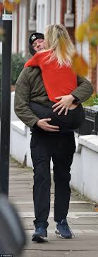 Vanessa kirby dating, boyfriend, and marriage. Vanessa Kirby Leaps Into Boyfriend Callum Turner S Arms Vanessa Kirby Callum Turner Callum