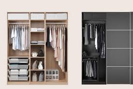 It comes in different dimensions and designs, so you can choose a wardrobe carcass to fit your space and style. Kleiderschrank Planer
