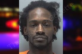 Andre Bethea's Instagram, Twitter & Facebook