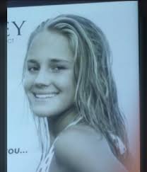 Sara Harvey🚿 : r/PrettyLittleLiars