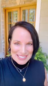 Danielle Roback (@danielleroback) • Instagram photos and videos