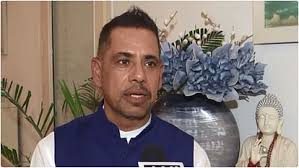 Robert Vadra Skips Ed Summons In Pmla Case Linked To Sanjay Bhandari, News  In Hindi