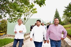 Zenyazen Escobar afina con autoridades del INIFED líneas de acción para  contar con planteles dignos en Veracruz