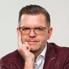 The way to resolve differences is through dialogue, not violence or criminality, he said. Boris Gloger Borisgloger Twitter
