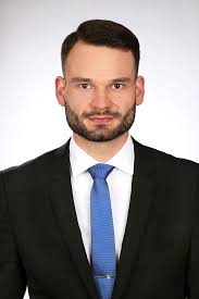 Friendship In Sales: More Important Than Ever