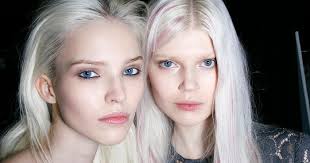 The color of the henna hair dye henna leaf naturally pigments hair with a red tone, but some brands of henna come in different shades. The 8 Best Natural Hair Dyes Of 2021