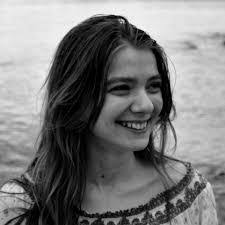 Alice Eaves's Instagram, Twitter & Facebook