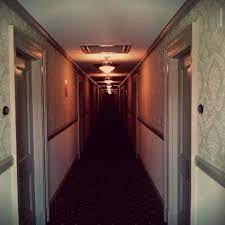 Top 10 Haunted Hotels In The Us Haunted Hotel Hotel Haunted Places