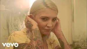 Rita Ora & Niall Horan ‚Only Want You'