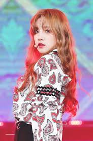 She is active as a soloist in china and a part of. Song Yuqi Gidle And Jeon Soyeon Image 6622950 On Favim Com