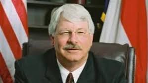 Roxanne Tracey McDonald and Cornell Roxanne T. and Roxanne Tracey Thomas  Roxanne T. unload 4902 Spring Lake Drive C, Charlotte