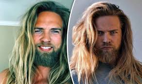 Matberg the norwegian navy lieutenant has become an overnight sensation on picture sharing website instagram, with a. Scrumptious Viking Navy Man Lasse Matberg Has Sent The Internet Wild Uk News Express Co Uk