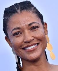 Tina Gordon's Instagram, Twitter & Facebook