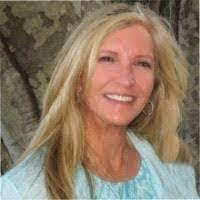 Rosemarie Pellegrino's Instagram, Twitter & Facebook