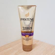 Daily moisturizing for reduced dryness all the way to the tips⁺. Pantene Total Damage Care 3 Minute Miracle Conditioner Review Female Daily