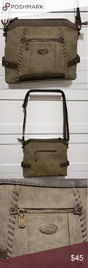 Nwot B O C Oakley Crossbody Bag Olive Green Beautiful Soft Leather Nwot Perfect Condition B O C Bags Crossbody Bags Shoulder Bag Bags Crossbody Bag