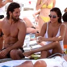 Bodrum'da bir dizi çeken osman sınav. Tugba Ekinci Karakolluk Oldu Haberler Magazin
