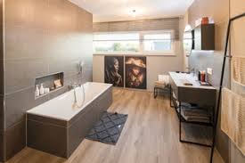 Wandgestaltung mit fliesen und holzelementen. 75 Badezimmer Ideen Bilder Juli 2021 Houzz De