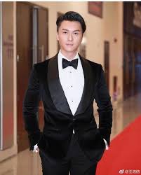 Последние твиты от 王剑 wong kim (@wongkim728). çŽ‹æµ©ä¿¡ä¸º å…„å¼Ÿ ç»ƒæ‹³å‡»å‡åç£…ç§€è‚Œè‚‰è¢«å°è„±è¡£çŽ‹ æ‰‹æœºæ–°æµªç½'