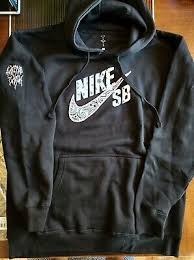 .cactus jack astroworld premium hoodie medium olive green, yellow, black, university red, sail off white 50% cotton / 50% polyester heavy blend soft premium hooded sweatshirt care instructions for very nice hoodie, true to size xl, and they worked with me on getting the back face smaller. Nike Sb Travis Scott Cactus Jack Hoodie Size Medium Hoodies Nike Sb Travis Scott Hoodie