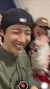 WHEN I TELL YOU THE ARMY LOST IT 🫣🫣🤣💖 . . . #lollapalooza  #lollapalooza2022 #hobipalooza #jhope #junghoseok #hobicore #bts  #bangtansonyeondan #btsedit #barricade #btsedit