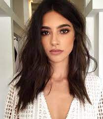 I capelli non abbastanza spessi diventano molto fragili, si spezzano facilmente, sembrano secchi e senza vita, con doppie punte. Pin Di Erica Delgado Su Primp Tagli Capelli Lunghi Tagli Di Capelli Capelli Lunghi