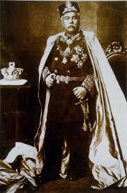 El sultán perseguía sus reclamos de soberanía. My Malaysia On Twitter Father Of Modern Johor Almarhum Sultan Abu Bakar Sultan Ibrahim Introduced The Elements Of Modernity To Johor Http T Co Dzwbcoyiig