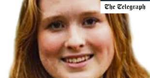 Lara Brown's Instagram, Twitter & Facebook