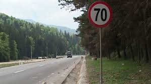 Se schimbă limita de viteză în localitate. Limita De VitezÄƒ MajoratÄƒ La 70km H In 88 De LocalitÄƒÅ£i Din Å£arÄƒ Dcnews