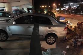 580 psi), dibandingkan dengan mesin bensin yang hanya 8 hingga 14 bar (0,80 hingga 1,40 mpa; Salah Masuk Gear Wanita Nyaris Maut Kereta Langgar Tembok Parkir Semasa Mstar