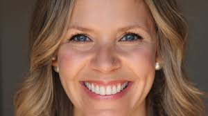 Mindset Expert Melissa Klass On 5 Things You Need To Overcome Self-Doubt  and Build Confidence