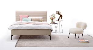 Schöner wohnen schlafzimmer schlafzimmer einrichten möller design bett mit lattenrost offenes wohnzimmer designer bett schlafzimmer ideen. Moller Design Bei Schlafkultur Lang