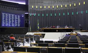 Local onde se concentram 513 deputados eleitos democraticamente pelo voto no brasil, com a finalidade de votar leis e discutir pautas importantes para a sociedade. Camara Vota Auxilio Emergencial Para Estados E Municipios Agencia Brasil