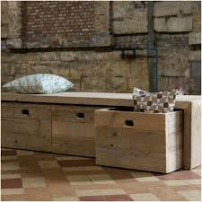 Découvrez un large choix de banquette lit en promotion avec des nouveautés toute l'année sont à retrouver sur but.fr et dans tous les magasins but. Banquette Avec Coffre De Rangement Nouveau Le Banc De Rangement Un Meuble Fonctionnel Qui Ban Banquette En Bois Banc En Bois Avec Rangement Banc De Rangement